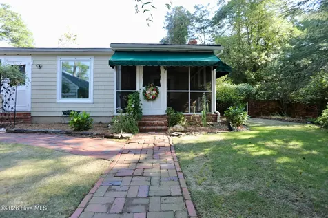 370 E Morganton Road Southern Pines NC 28387
