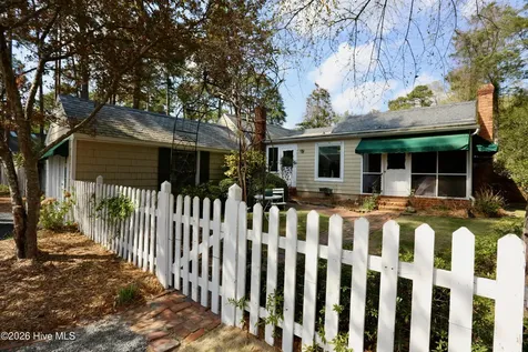 370 E Morganton Road Southern Pines NC 28387