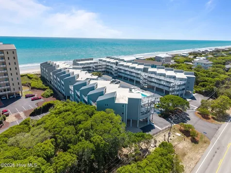 855 Salter Path Road Indian Beach NC 28512