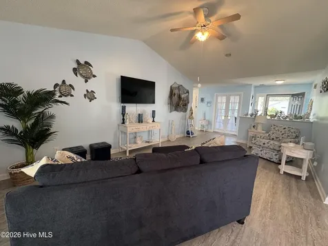 489 Pepper Breeze Avenue SW Calabash NC 28467