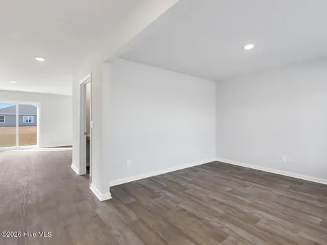 449 Driftwood Drive Richlands NC 28574