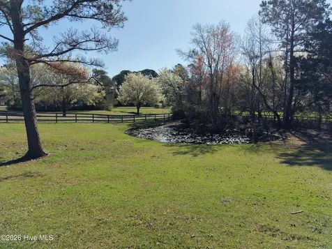 4111 Scottsdale Drive SW Shallotte NC 28470