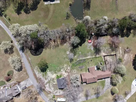 4111 Scottsdale Drive SW Shallotte NC 28470