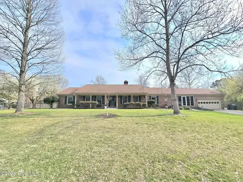 4111 Scottsdale Drive SW Shallotte NC 28470