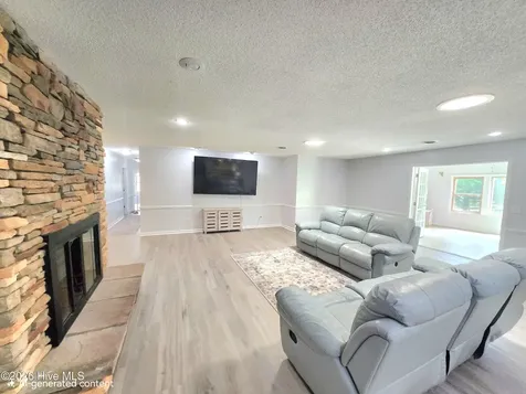 4111 Scottsdale Drive SW Shallotte NC 28470