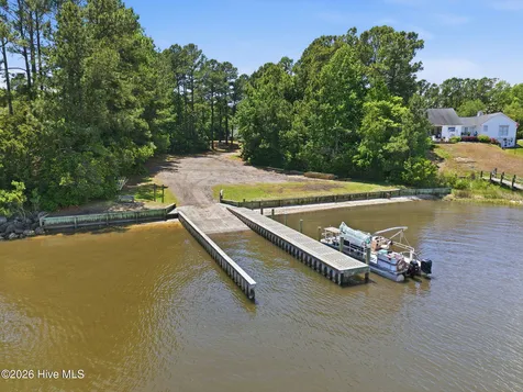135 Otway Burns Drive Swansboro NC 28584