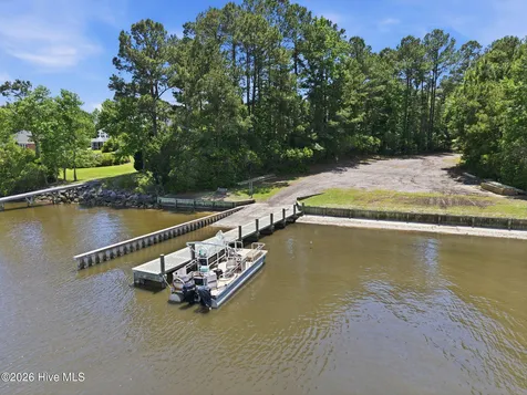 135 Otway Burns Drive Swansboro NC 28584