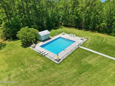 135 Otway Burns Drive Swansboro NC 28584