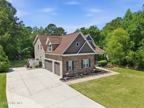 135 Otway Burns Drive Swansboro NC 28584