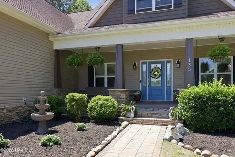 135 Otway Burns Drive Swansboro NC 28584