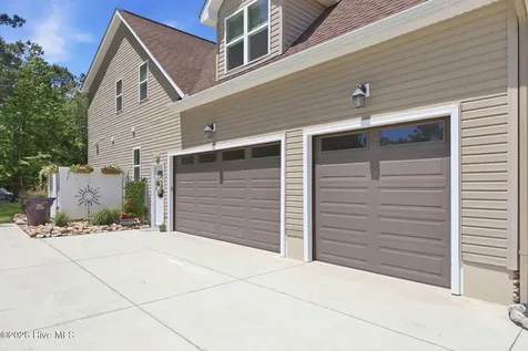 135 Otway Burns Drive Swansboro NC 28584
