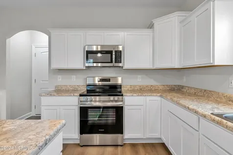 276 Browns Ferry Road Jacksonville NC 28546