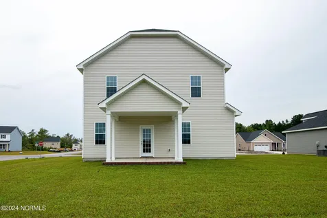 276 Browns Ferry Road Jacksonville NC 28546