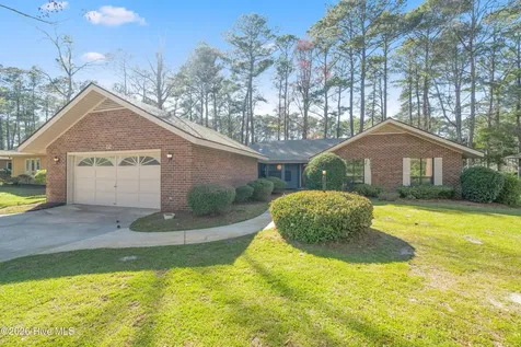 12 Sunfish Court Carolina Shores NC 28467