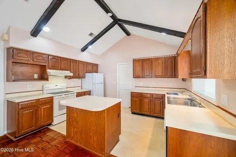 12 Sunfish Court Carolina Shores NC 28467