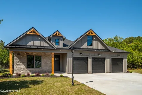 8909 Chesterfield Drive NW Calabash NC 28467