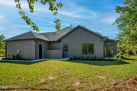 8909 Chesterfield Drive NW Calabash NC 28467