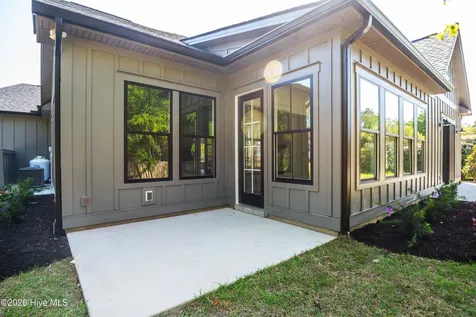 8909 Chesterfield Drive NW Calabash NC 28467