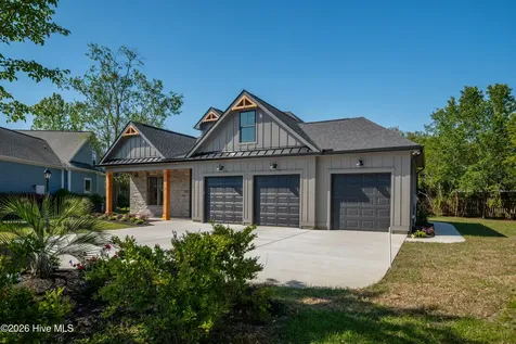 8909 Chesterfield Drive NW Calabash NC 28467