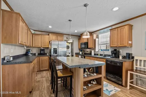 1285 Highway 101 Beaufort NC 28516