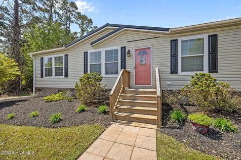 1285 Highway 101 Beaufort NC 28516