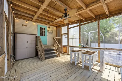 1285 Highway 101 Beaufort NC 28516