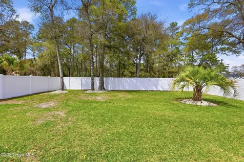 1574 Harbour Place Drive Calabash NC 28467