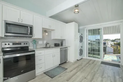 201 Freeman Lane Atlantic Beach NC 28512
