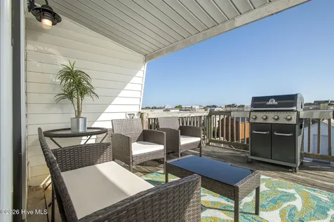 201 Freeman Lane Atlantic Beach NC 28512