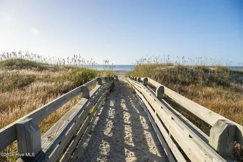 201 Freeman Lane Atlantic Beach NC 28512