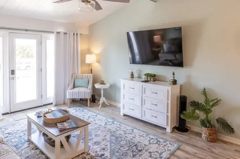 201 Freeman Lane Atlantic Beach NC 28512