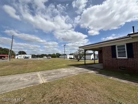31 Abron Street Clinton NC 28328