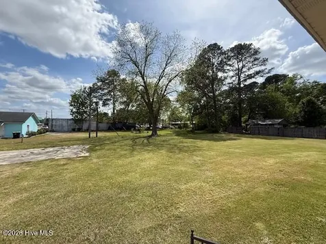 31 Abron Street Clinton NC 28328