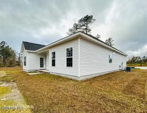 270 Browns Ferry Road Jacksonville NC 28546