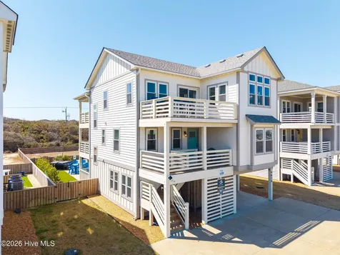 4616 Lindbergh Avenue Kitty Hawk NC 27949