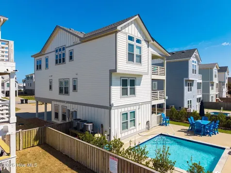 4616 Lindbergh Avenue Kitty Hawk NC 27949