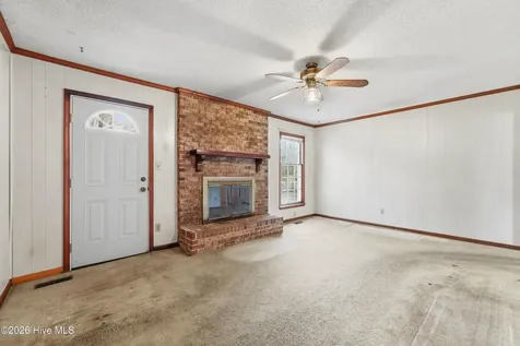 312 King Richard Court Jacksonville NC 28546