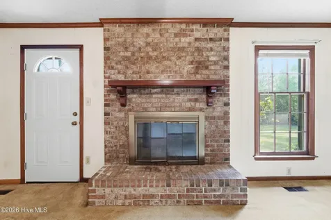 312 King Richard Court Jacksonville NC 28546