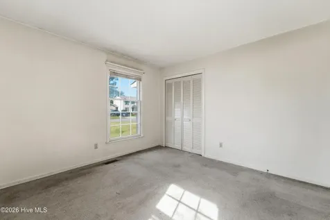 312 King Richard Court Jacksonville NC 28546