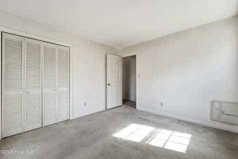 312 King Richard Court Jacksonville NC 28546