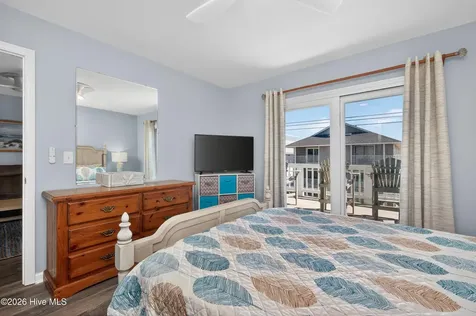 1013 Carolina Beach Avenue N Carolina Beach NC 28428