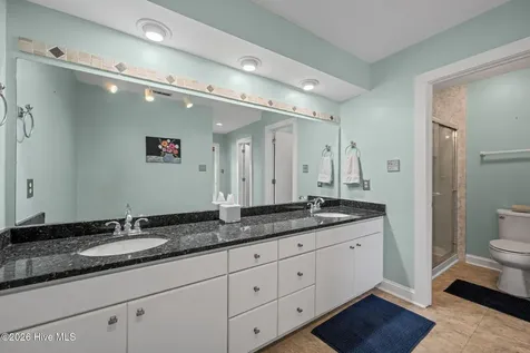 10 Batts Hill Road New Bern NC 28562
