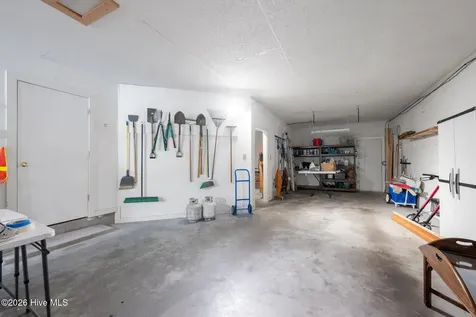 10 Batts Hill Road New Bern NC 28562