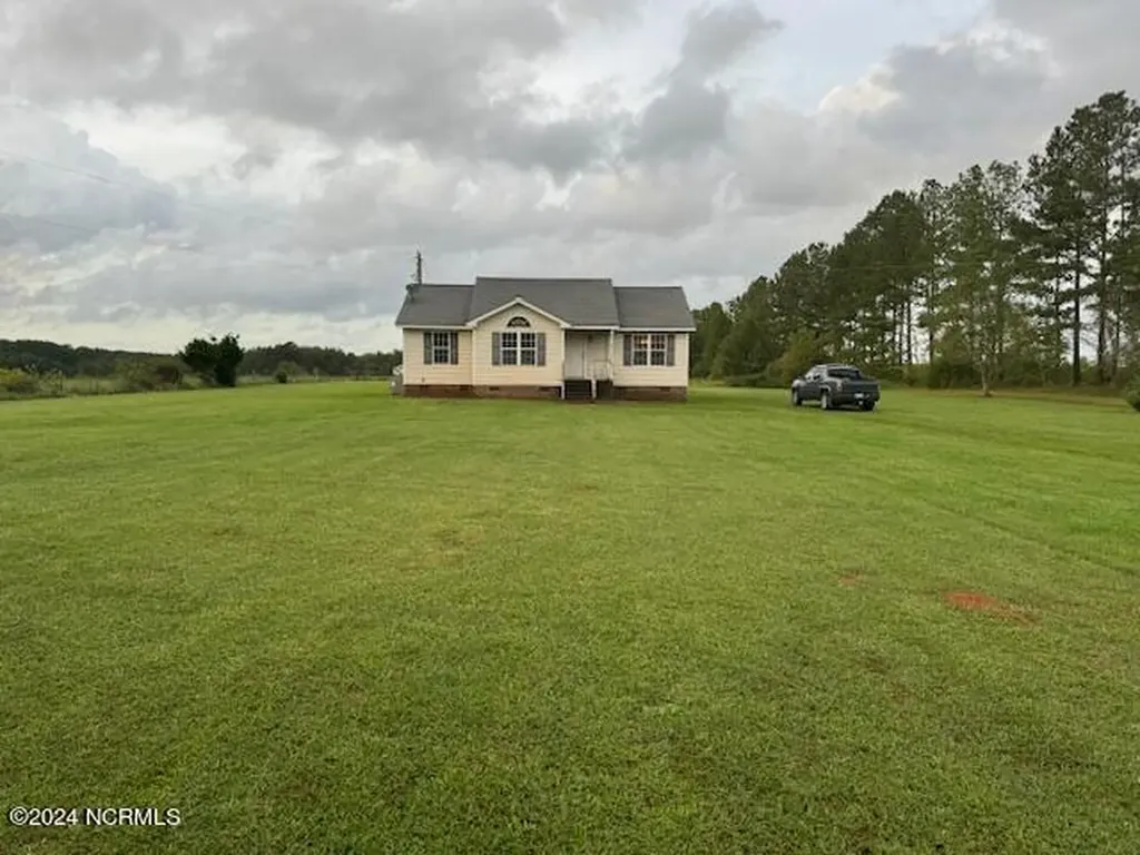 736 Lynch And Hedgepeth Road Hollister NC 27844