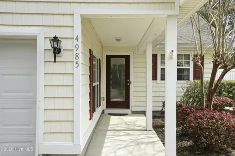 4985 Glen Cove Drive SE Southport NC 28461