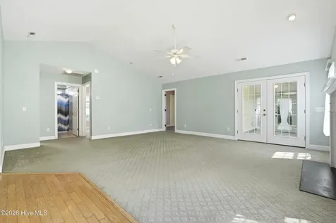4985 Glen Cove Drive SE Southport NC 28461