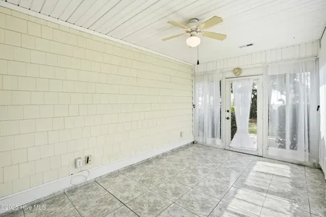 4985 Glen Cove Drive SE Southport NC 28461