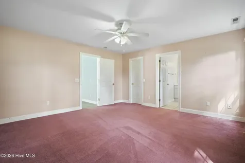4985 Glen Cove Drive SE Southport NC 28461