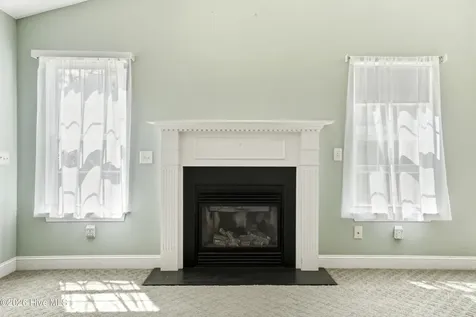 4985 Glen Cove Drive SE Southport NC 28461