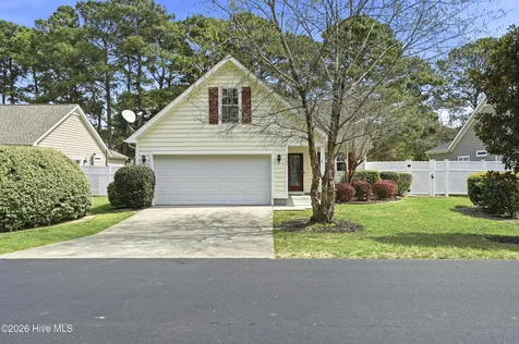 4985 Glen Cove Drive SE Southport NC 28461
